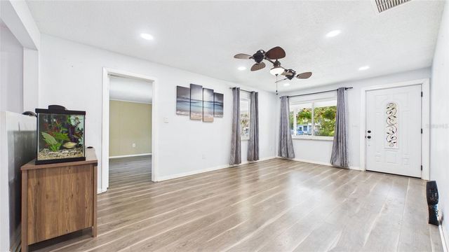 1990 CAROLINA AVENUE, Tarpon Springs, FL 34689