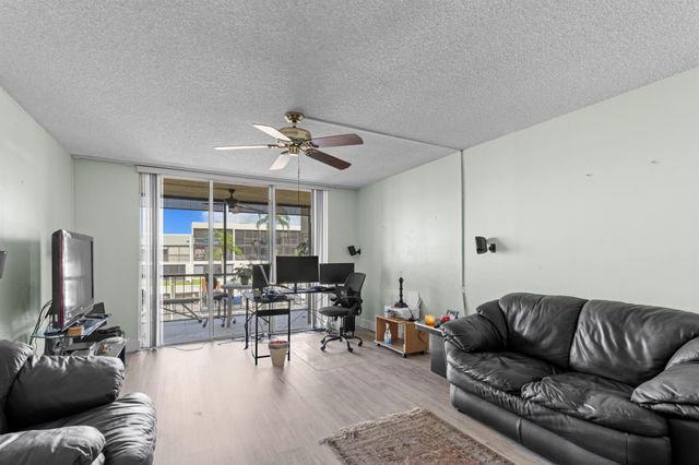 777 S Federal Highway 215g, Pompano Beach, FL 33062