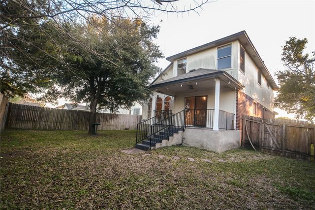 1820 Chinati Mountain TRL, Round Rock, TX 78664