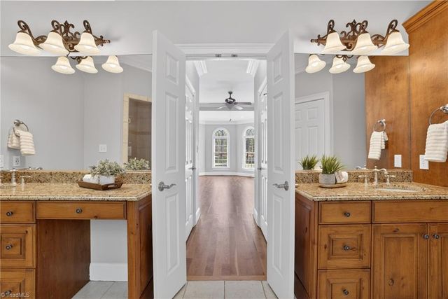 8144 Zinfandel Drive, Kernersville, NC 27284