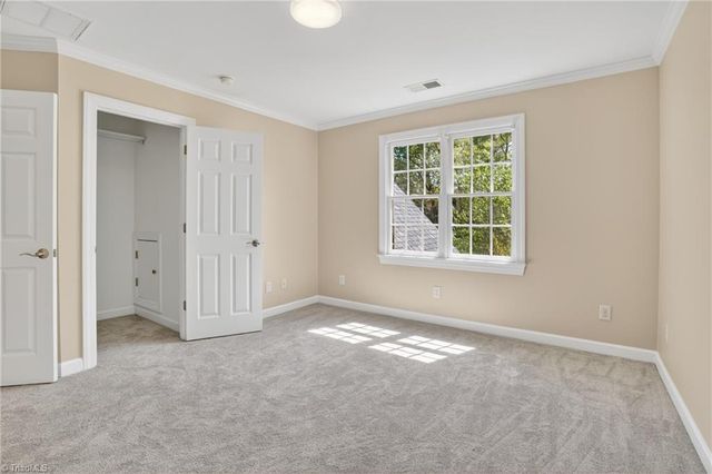 8144 Zinfandel Drive, Kernersville, NC 27284