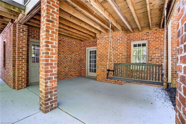 8144 Zinfandel Drive, Kernersville, NC 27284