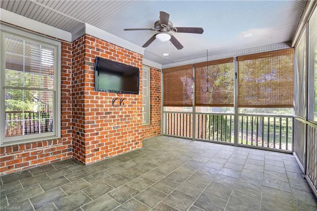 8144 Zinfandel Drive, Kernersville, NC 27284