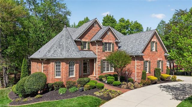 8144 Zinfandel Drive, Kernersville, NC 27284
