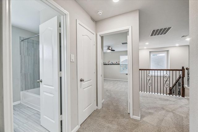 1972 Elkington Circle, Conroe, TX 77304