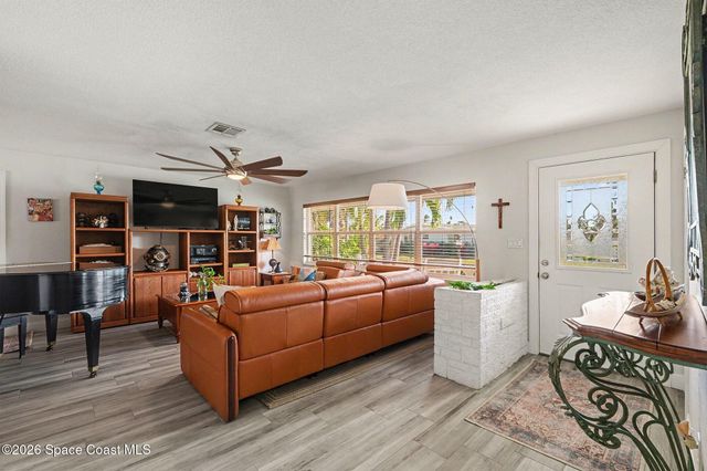 240 Greenway Avenue, Satellite Beach, FL 32937