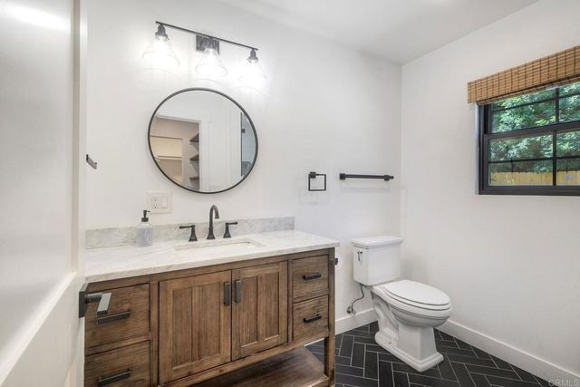 2295 Highland Drive, Carlsbad, CA 92008