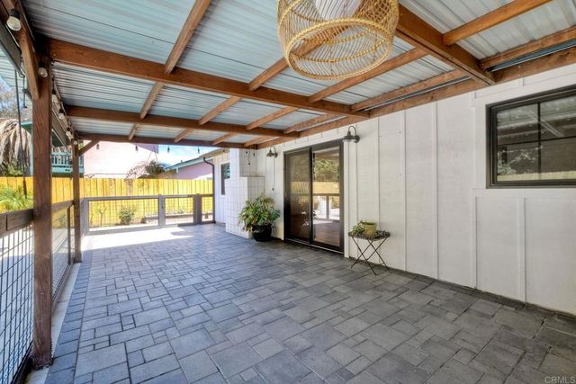 2295 Highland Drive, Carlsbad, CA 92008