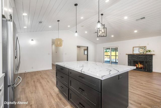 2295 Highland Drive, Carlsbad, CA 92008
