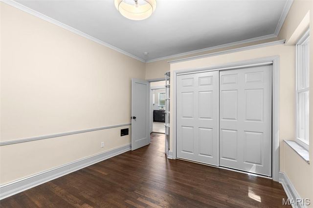 5241 Murdoch Avenue, St Louis, MO 63109