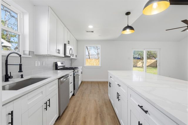 5510 Dryad Drive, Houston, TX 77035