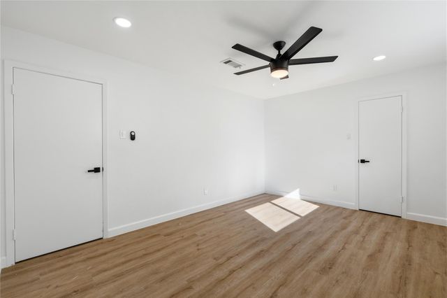 5510 Dryad Drive, Houston, TX 77035