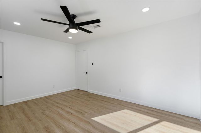 5510 Dryad Drive, Houston, TX 77035