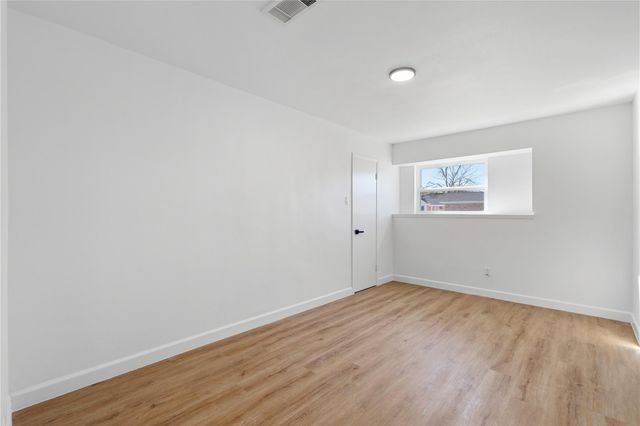 5510 Dryad Drive, Houston, TX 77035