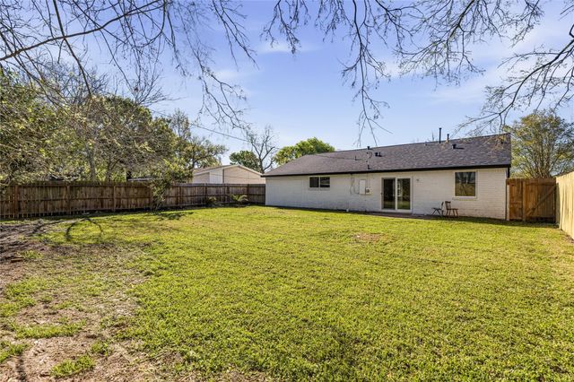 5510 Dryad Drive, Houston, TX 77035