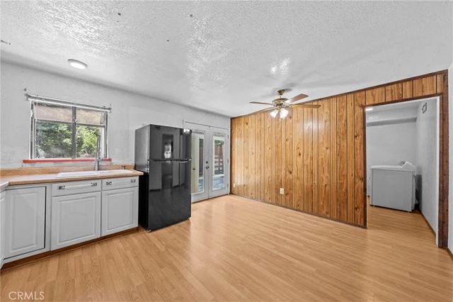 22879 Juniper Lane, Crestline, CA 92325