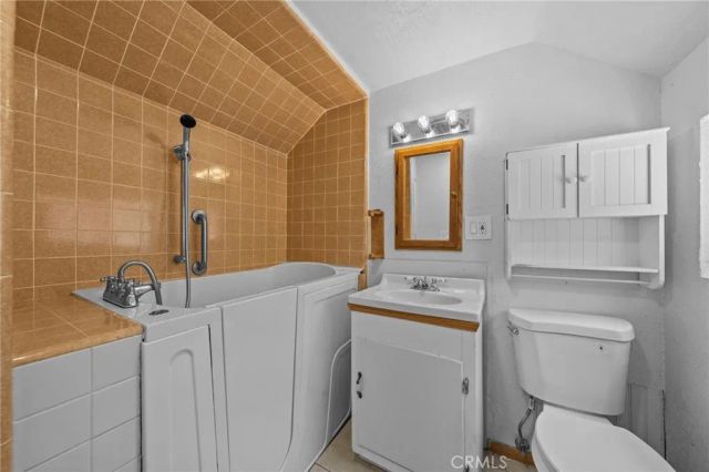 22879 Juniper Lane, Crestline, CA 92325