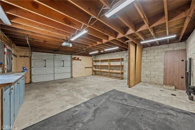 22879 Juniper Lane, Crestline, CA 92325