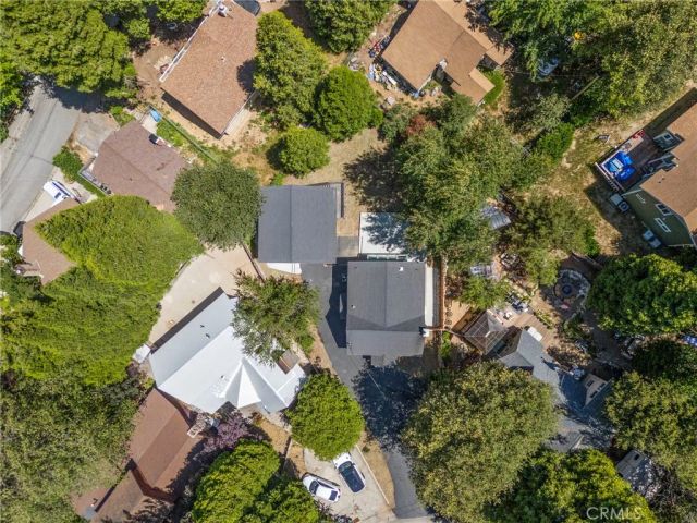 22879 Juniper Lane, Crestline, CA 92325