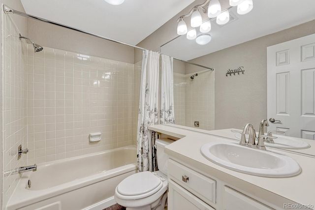 14165 E Quinn Circle, Aurora, CO 80015