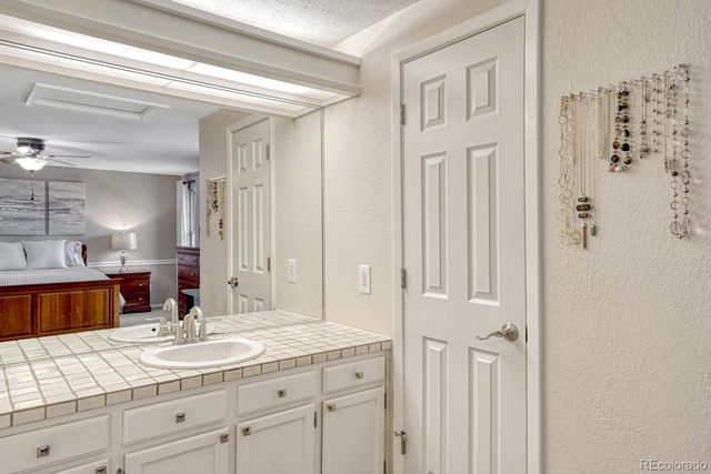 14165 E Quinn Circle, Aurora, CO 80015