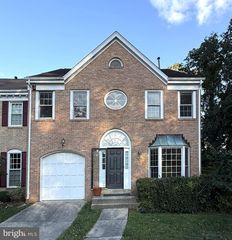 7438 CRESTBERRY LN, Bethesda, MD 20817