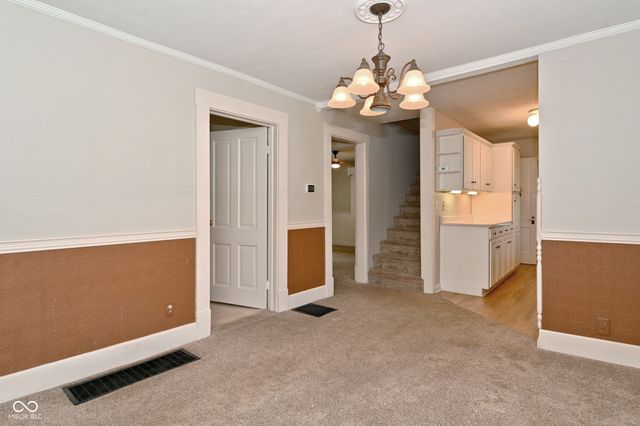 55 W Harrison Street, Mooresville, IN 46158