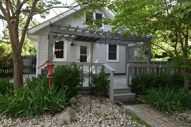 55 W Harrison Street, Mooresville, IN 46158
