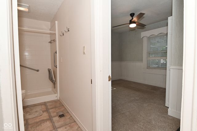 55 W Harrison Street, Mooresville, IN 46158