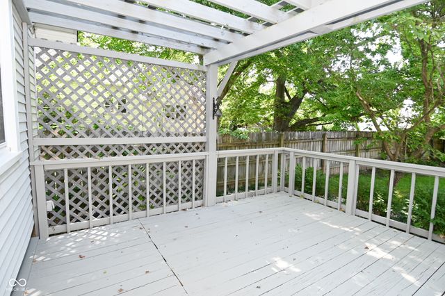 55 W Harrison Street, Mooresville, IN 46158
