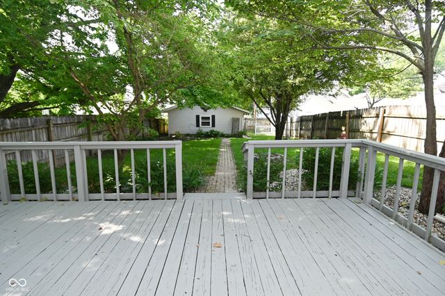 55 W Harrison Street, Mooresville, IN 46158