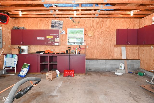 55 W Harrison Street, Mooresville, IN 46158