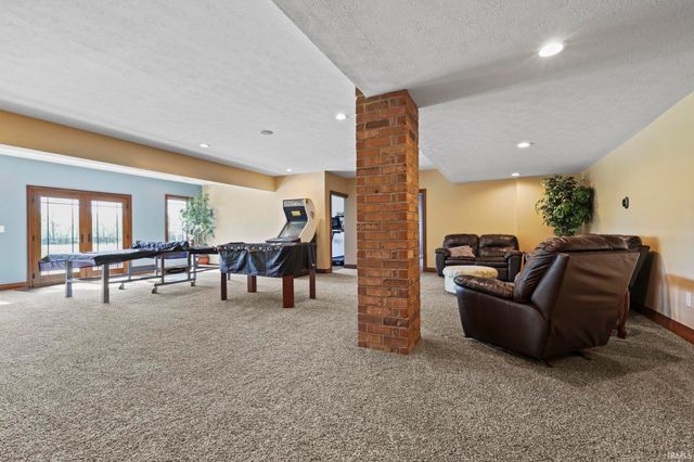 6719 E Cross Timbers Court, Martinsville, IN 46151