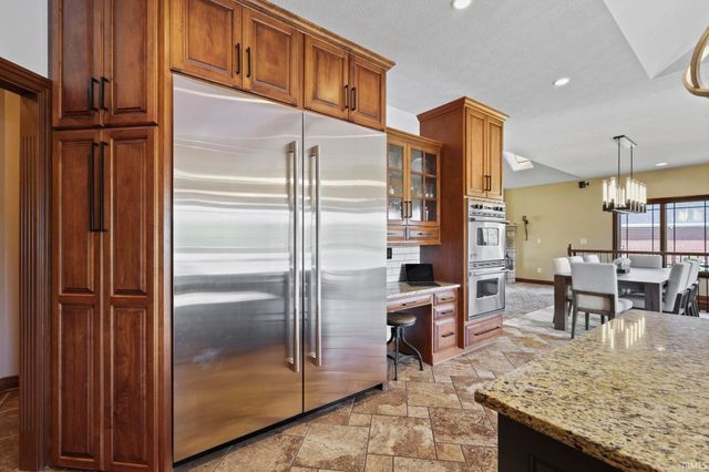 6719 E Cross Timbers Court, Martinsville, IN 46151