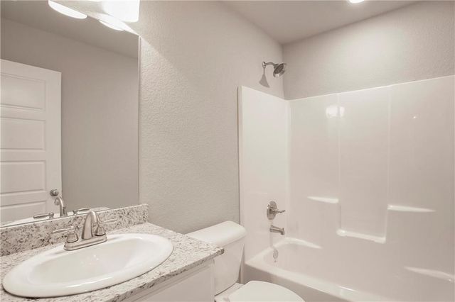 25 Lockhart Lane, Bella Vista, AR 72715