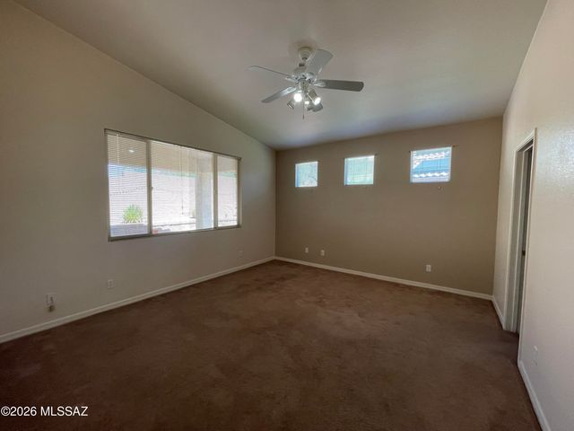 912 W Cork Oak Place, Oro Valley, AZ 85755