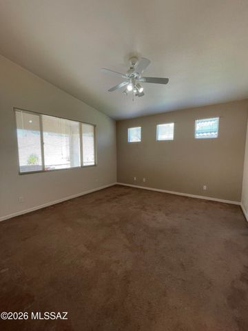 912 W Cork Oak Place, Oro Valley, AZ 85755