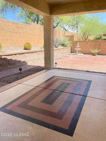 912 W Cork Oak Place, Oro Valley, AZ 85755