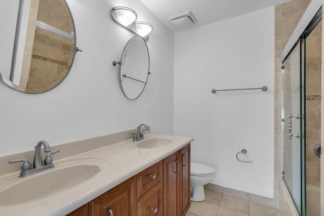5750 Turin Street 206, Coral Gables, FL 33146
