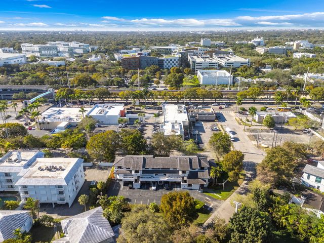 5750 Turin Street 206, Coral Gables, FL 33146