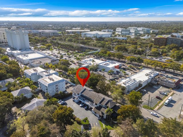 5750 Turin Street 206, Coral Gables, FL 33146