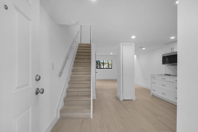 5750 Turin Street 206, Coral Gables, FL 33146