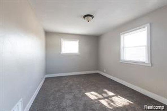 32655 Grand Traverse Street, Westland, MI 48186