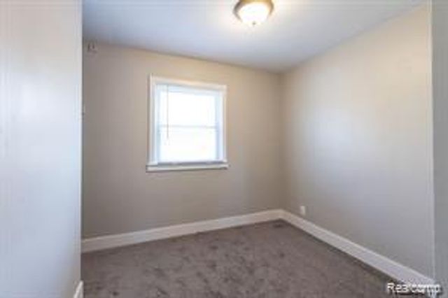 32655 Grand Traverse Street, Westland, MI 48186