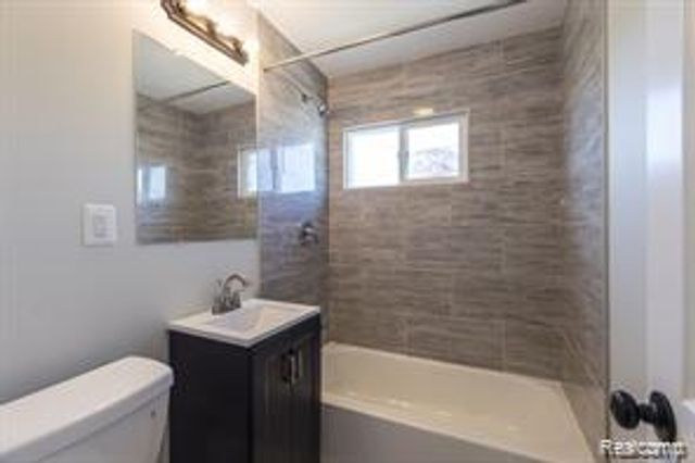 32655 Grand Traverse Street, Westland, MI 48186