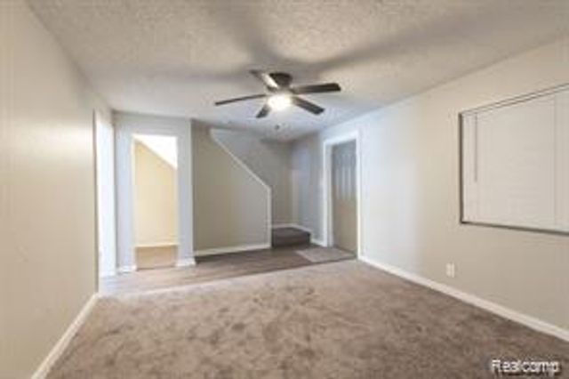 32655 Grand Traverse Street, Westland, MI 48186