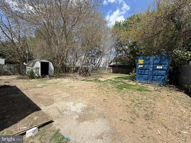 38 HILLDALE RD, Dover, DE 19901