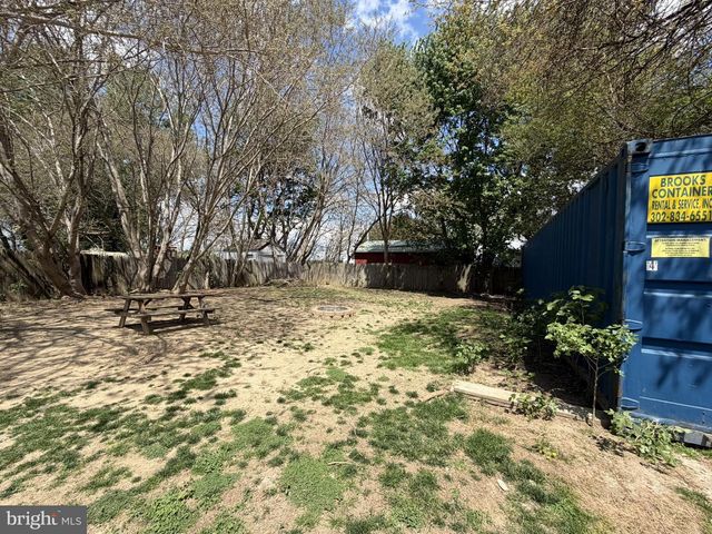 38 HILLDALE RD, Dover, DE 19901