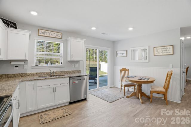 1347 Mifflin Lane, Dallas, NC 28034