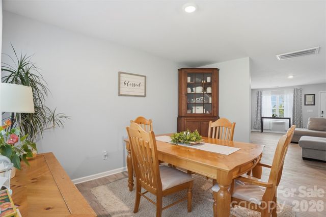 1347 Mifflin Lane, Dallas, NC 28034